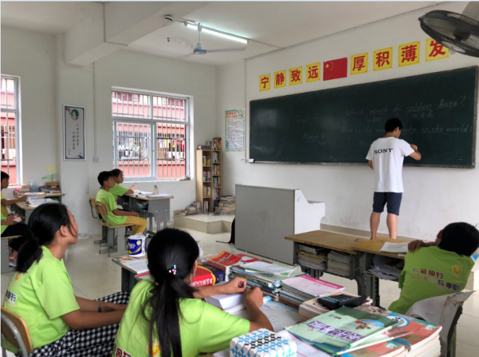 索尼聯(lián)手清華學(xué)子赴安徽金寨大別山老區(qū)開展支教活動(圖5)