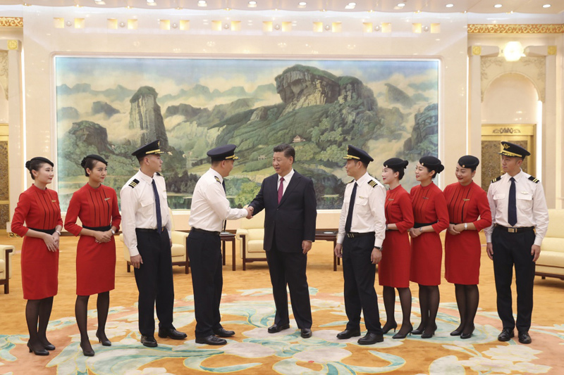 習近平在會見四川航空“中國民航英雄機組”全體成員時強調 學習(圖1)