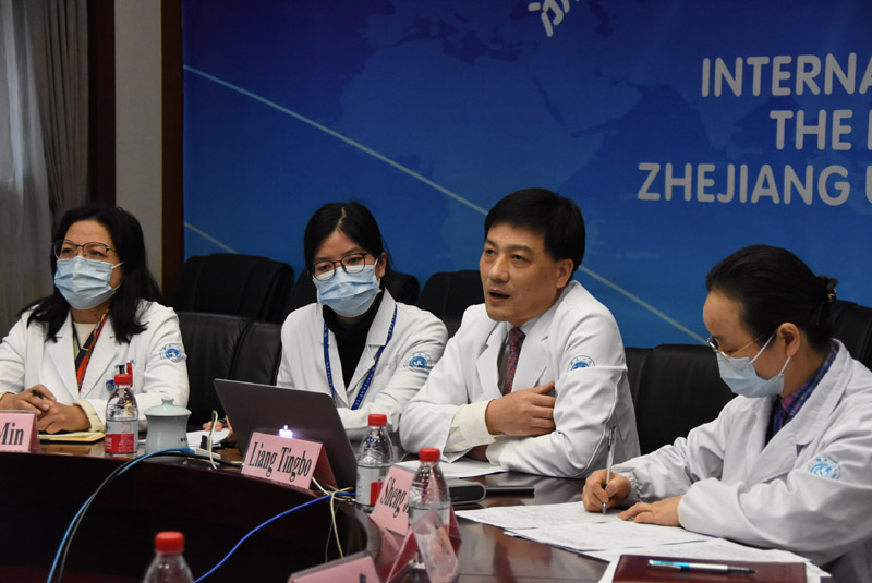 錘煉意志 輕裝上陣——黨員干部在一線磨礪閃光故事(圖2)