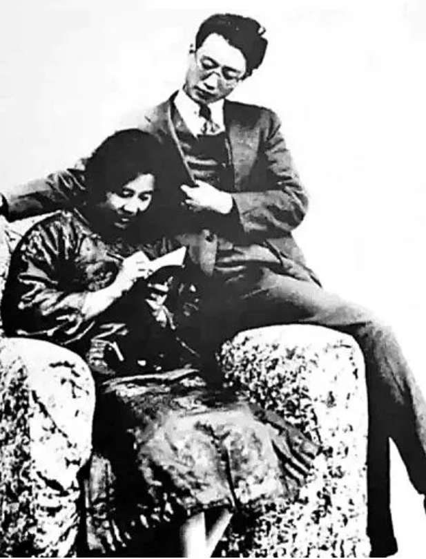 【HEF黨建小課堂100講】第五十二講:“何日相聚?念、念、念、念!”左權給妻女的最后一封家書……(圖3) 【HEF黨建小課堂100講】第五十二講:“何日相聚?念、念、念、念!”左權給妻女的最后一封家書……(圖3)