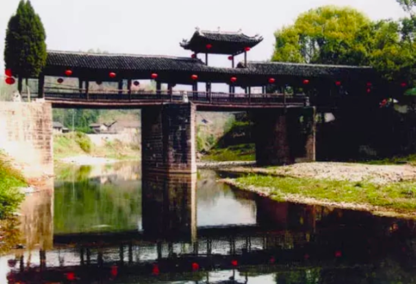 【HEF黨建小課堂100講】第五十七講：“兩把菜刀鬧革命”，他的家族，為革命犧牲數百人……(圖9)