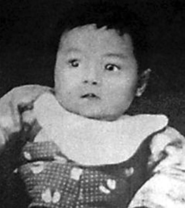 【HEF黨建小課堂100講】第八十二講：他不到一歲入獄，犧牲時(shí)不滿九歲，一生收到最珍貴的禮物是一小截鉛筆……(圖2)