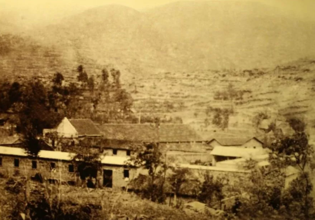 【HEF黨建小課堂100講】第八十二講：他不到一歲入獄，犧牲時(shí)不滿九歲，一生收到最珍貴的禮物是一小截鉛筆……(圖16)