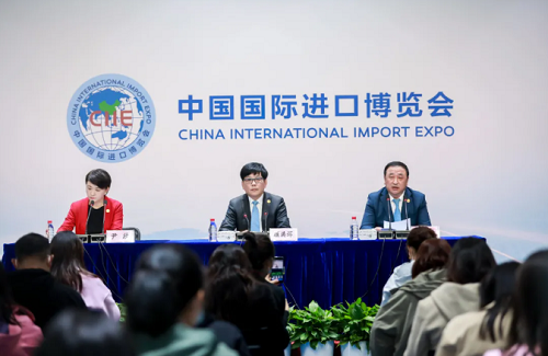 2021進博會 | 總企聯成員企業精彩瞬間回顧(圖1) 2021進博會1.png