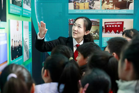 先鋒模范 | 少年法庭庭長秦碩:筑牢司法保護防線(圖2) 先鋒模范 | 少年法庭庭長秦碩:筑牢司法保護防線(圖2)