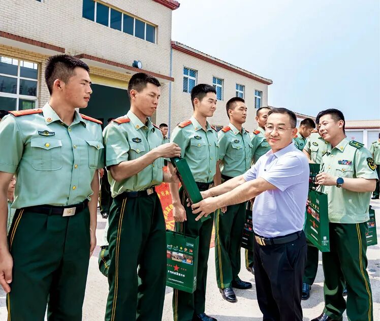 先鋒模范 | 饒長林:此心寄戎赴家國(圖2) 先鋒模范 | 饒長林:此心寄戎赴家國(圖2)